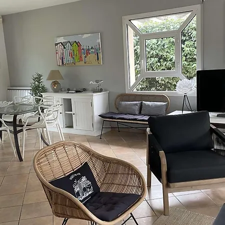 Villa Maison Avec Piscine Chauffee - 8 Pers. - Fr-1-878-5 *